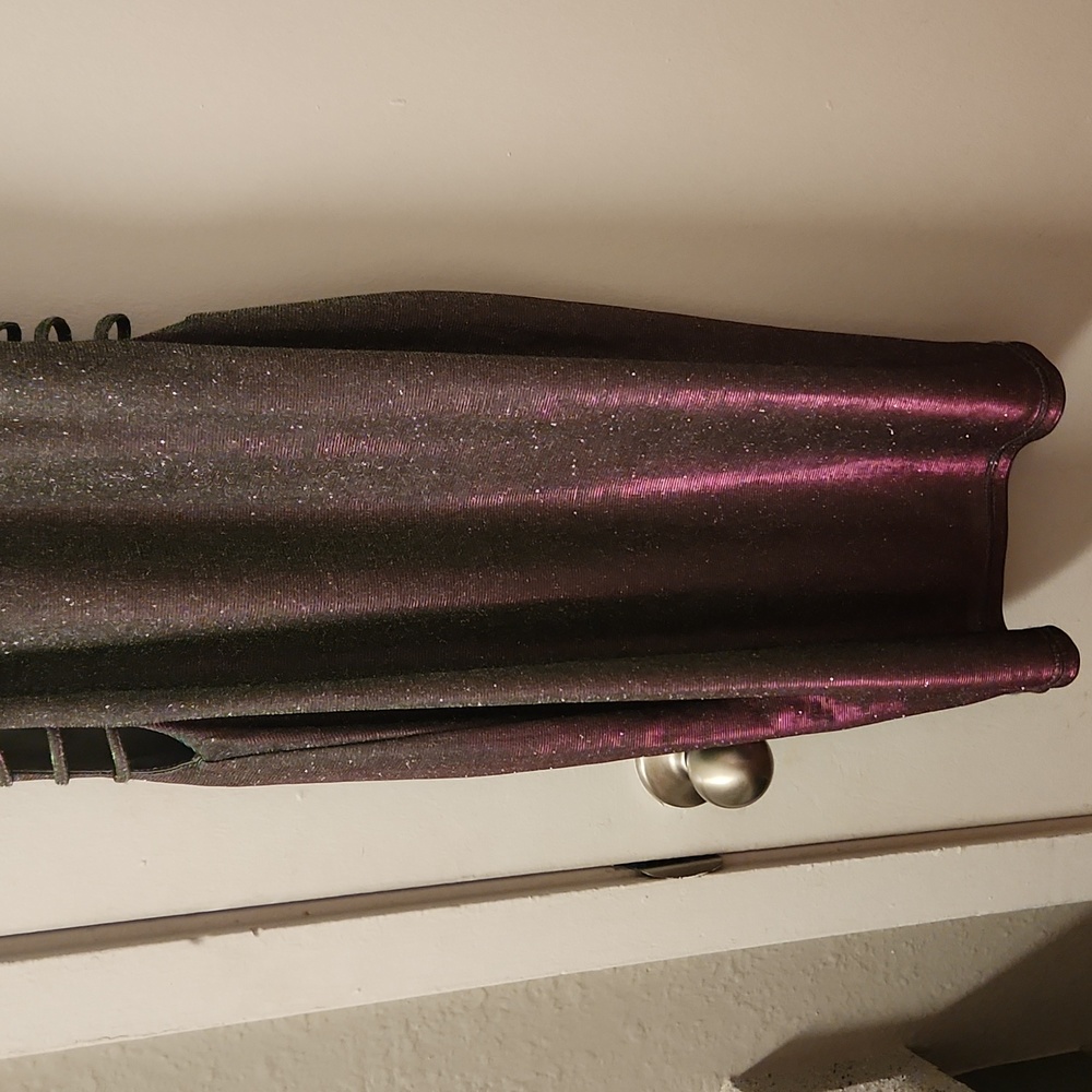 Windsor Metallic Holographic Dress size XS - Picture 3 of 9